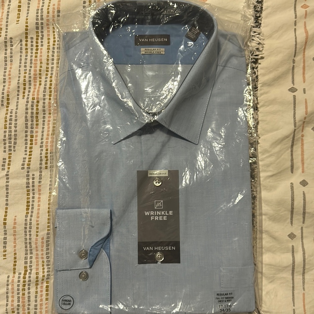 NWT Men’s Van Heusen Collared shirt